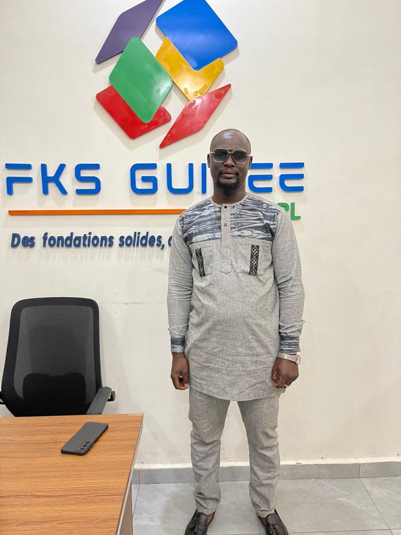 Directeur Général de FKS GUINEE